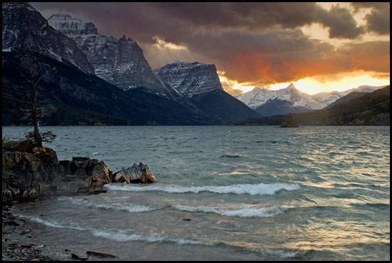 - Sunset Over Wild Goose Island and St. Mary Lake, Below Little Chief, Dusty Star, Gunsight, and Fusillade Mtns, Glacier NP -