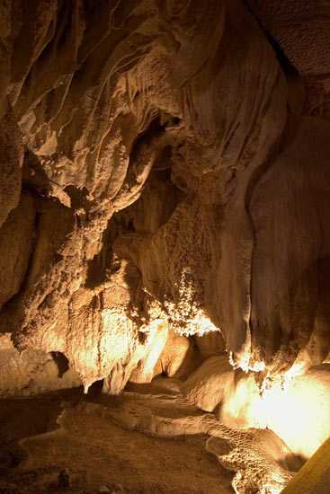 - Boyden Cavern / Cave, Sequoia National Forest -